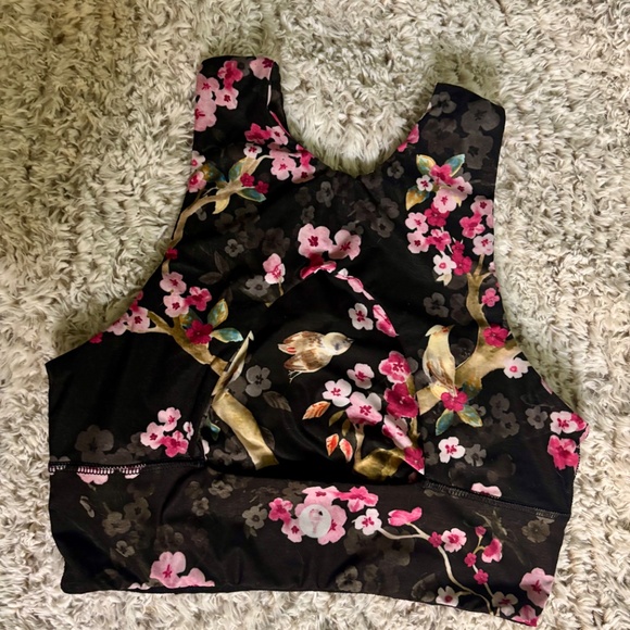 Yoga Democracy Cherry Blossom Sports Bra Size Large - Picture 3 of 4